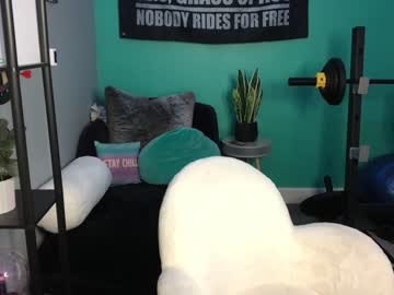 webcam man crashmonroe live cam image #3384650