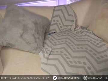 webcam girl mariannacruzz live cam image #5513060