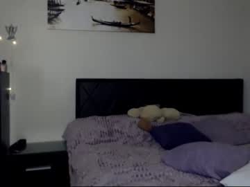 webcam girl hugetittiesgerda live cam image #1531650