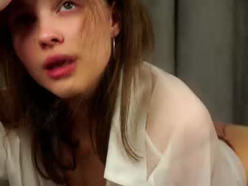 webcam girl a_whole_eternity live cam image #10221416