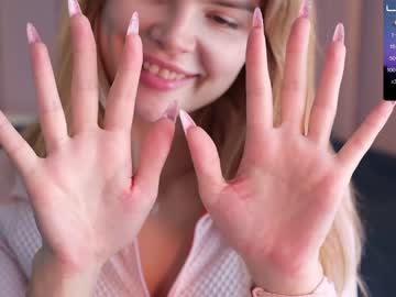 webcam girl love_you_to123 live cam image #7187949