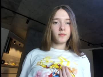 webcam girl mysat live cam image #1601054