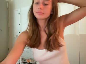 webcam girl bunnybrooky live cam image #12850813