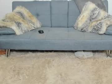 webcam girl jazmynn_m live cam image #1192679