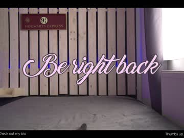 webcam girl hermione_potter_couple live cam image #6662606
