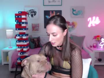 webcam girl holihurricane live cam image #8554772