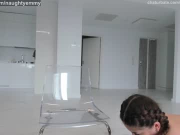 webcam girl innocentemmy live cam image #2967330