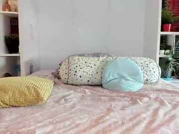 webcam girl mis_eva live cam image #170343