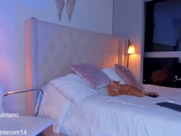 webcam girl swt_molly live cam image #7925145