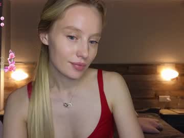 webcam girl callme_star live cam image #9363333