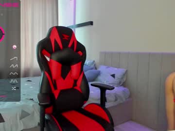 webcam girl angella_kleee live cam image #2227892