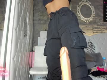 webcam girl royalsquirt_ live cam image #5554527