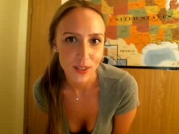 webcam girl privatebrittney live cam image #3136367