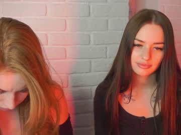 webcam girl wet_peachs live cam image #1993869