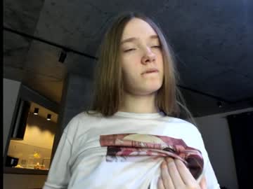 webcam girl mysat live cam image #1238125