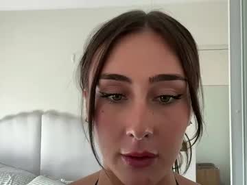webcam girl sashabooxx live cam image #12282492