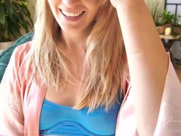 webcam girl phoenix_taylor live cam image #7249883