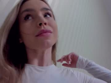 webcam girl aminaswan_ live cam image #2713423