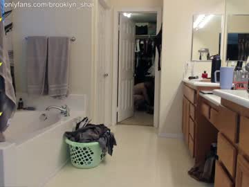 webcam girl brooklyn_shai live cam image #8793762