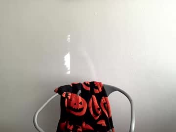 webcam girl charlybarbie live cam image #7919540