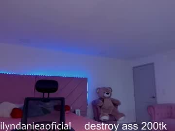 webcam tranny marily_daniela_ live cam image #12563518