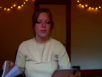 webcam girl crimsonxrapture live cam image #2952791