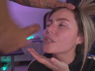 webcam girl xhxoxtxsxex live cam image #8647982