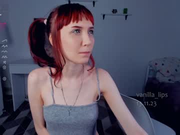 webcam girl vanilla_lips live cam image #7643808