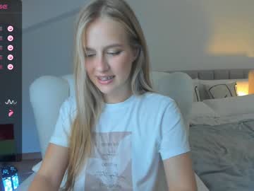 webcam girl ella_twinkle live cam image #6799241