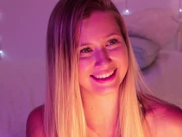 webcam girl stella_and_stephan live cam image #4940915