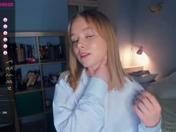 webcam girl sun_shiiine live cam image #5587662