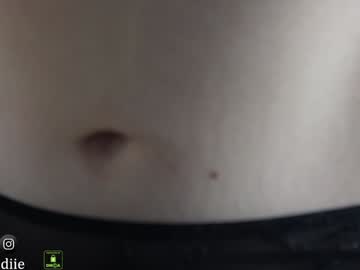 webcam girl bestblondiiecb live cam image #9718744