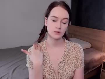 webcam girl beatrixdurow live cam image #9686116