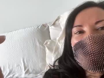 webcam girl goal_digger_2021 live cam image #105951