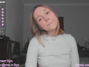 webcam girl merrilyn live cam image #4777725