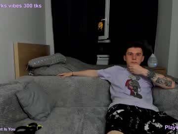 webcam couple playwithmil live cam image #6093183
