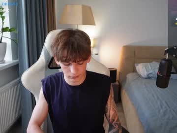 webcam man aiko_miracle live cam image #9685894