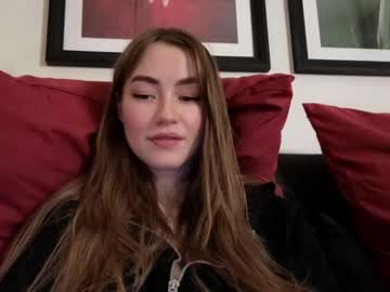 webcam girl strawberryjamx live cam image #7630410