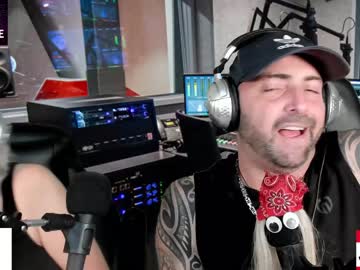 webcam man whaaaaaaaat live cam image #4896137