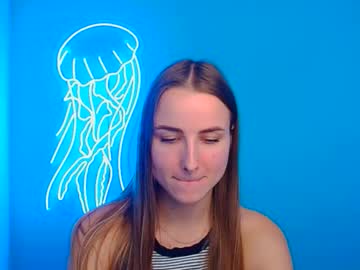 webcam girl milly_liss live cam image #10857398