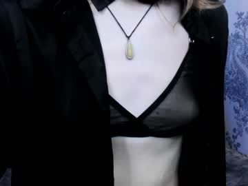webcam girl eleanor_morte live cam image #2919591