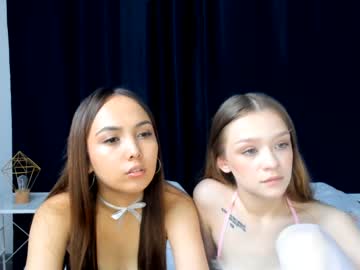 webcam couple hinesarline live cam image #2840324