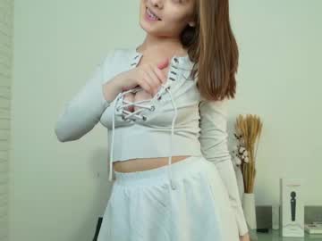 webcam girl rubi_malone live cam image #12155633