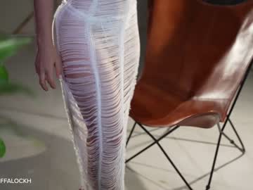 webcam girl tifalock_ live cam image #7939776