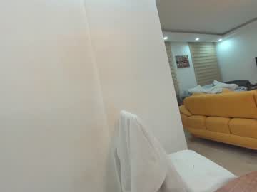 webcam girl ehotlovea live cam image #4013472
