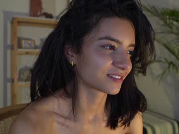 webcam girl urcutelinda live cam image #8984780