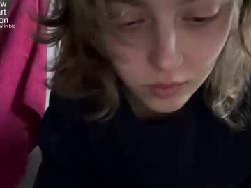 webcam girl holydori live cam image #12369384