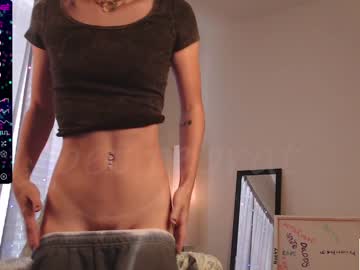 webcam girl petitebrat live cam image #6682383