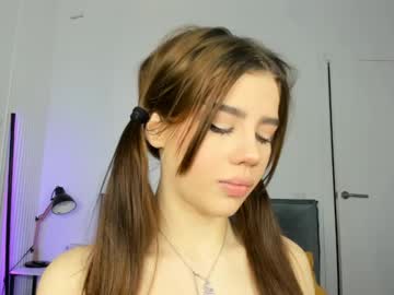 webcam girl jenie_fire live cam image #10192442