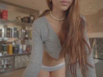 webcam girl emma_lu1 live cam image #10194299
